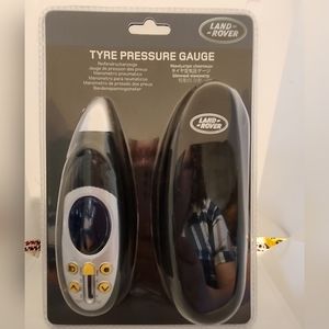 Land Rover tire (tyre) Gauge digital pressure reader new in the package